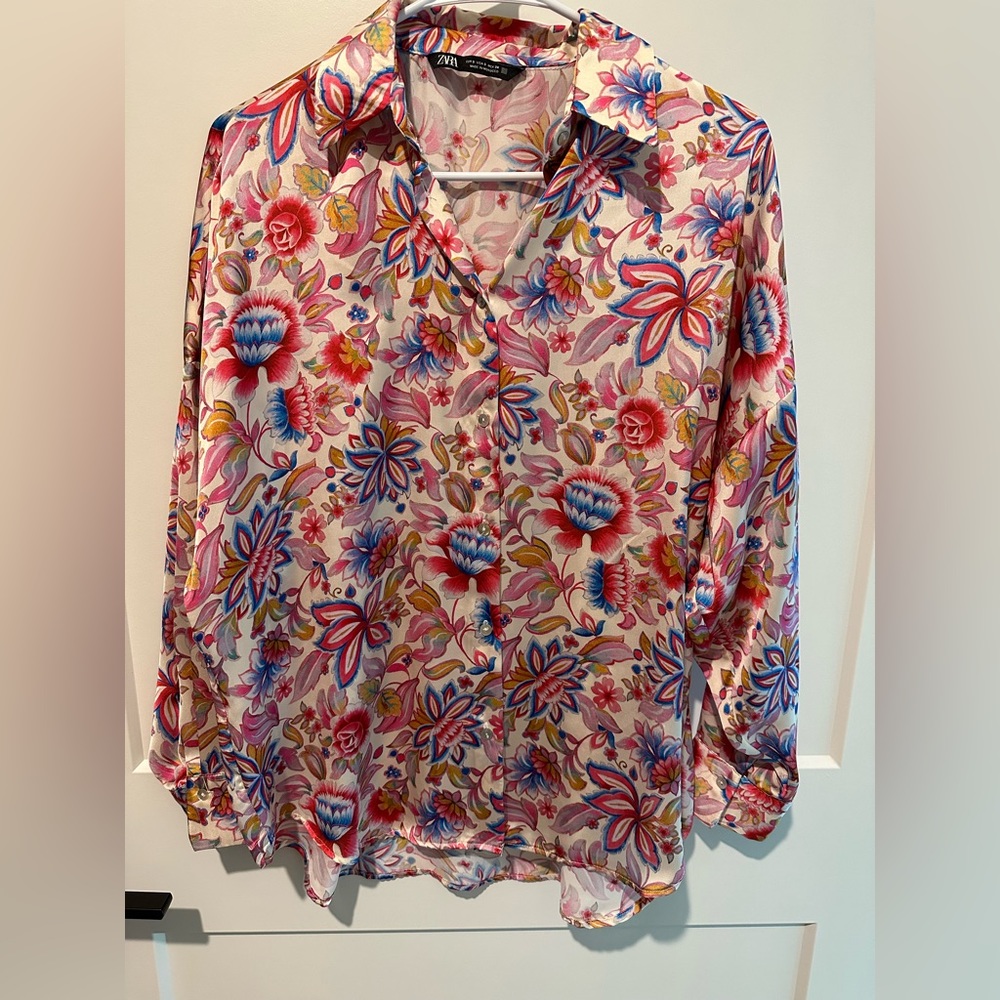 Zara silky blouse size small
